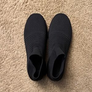 Women's Black Knit Slip-On Sneakers